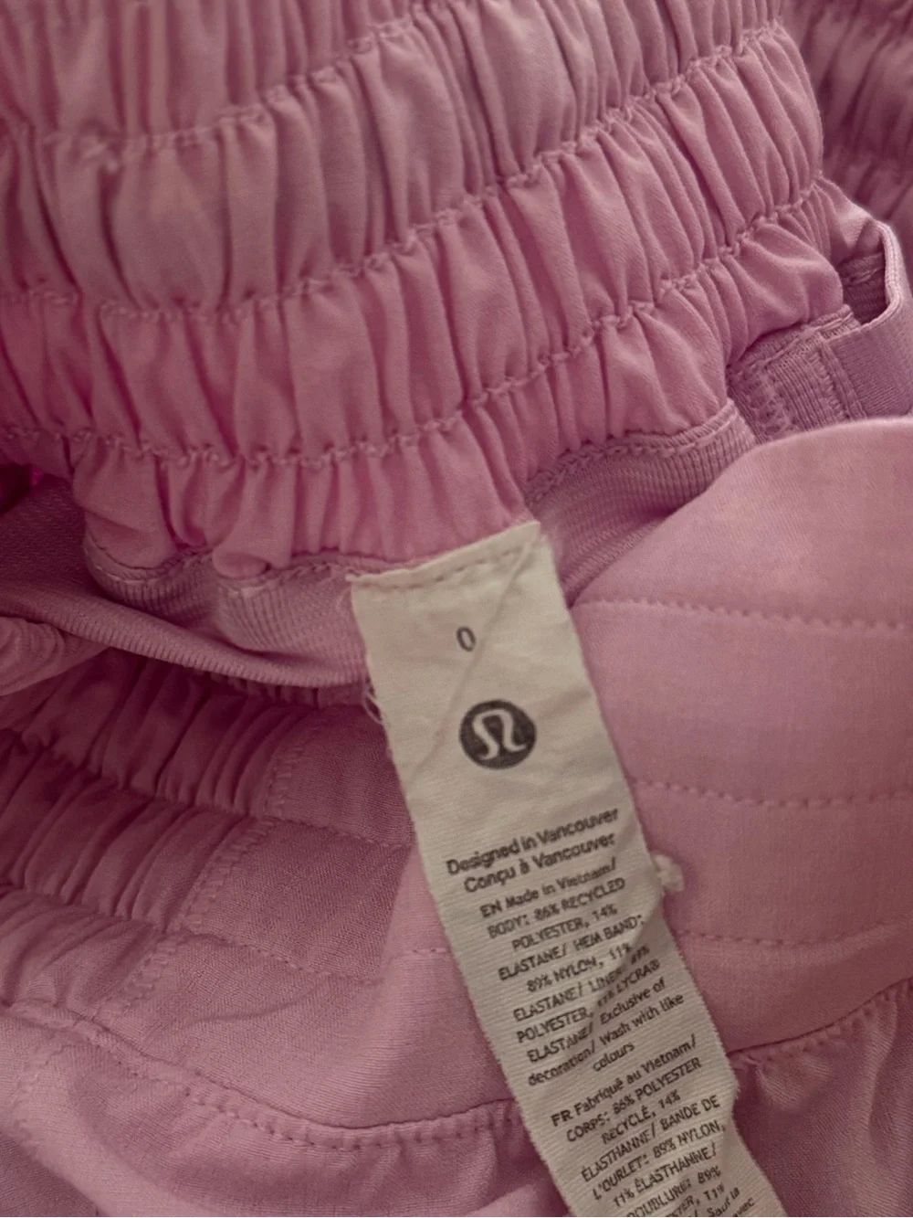 Lululemon Hotty Hot High Rise 2.5. Pink/Purple